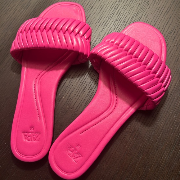 Zara Pink Slide Sandals NWOT - Picture 1 of 4